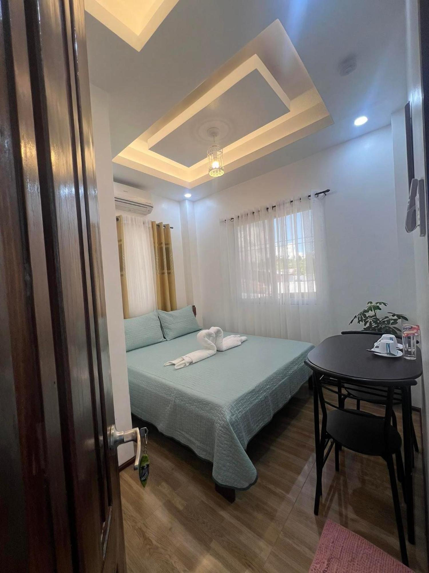 Rich-Vania Suites General Luna  Dış mekan fotoğraf
